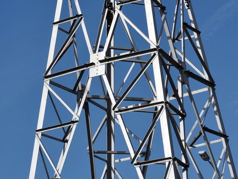 Materjal nurgaterasest elektritorni jaoks